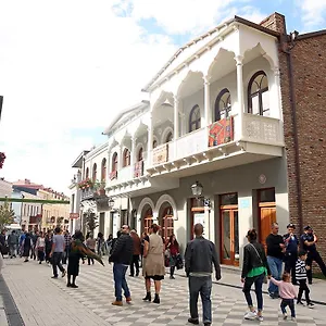 Luxury On Avenue Апартаменты Тбилиси